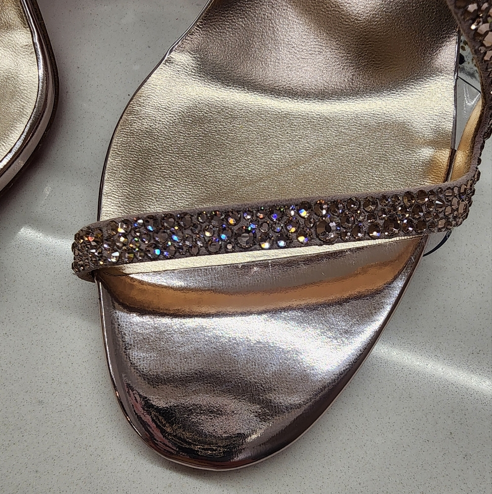 Christian Louboutin Rosalie Strass (Crystal) Sandal Heels in Vintage Rose 40 - Picture 6 of 16